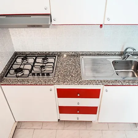 Luxor Apartman *